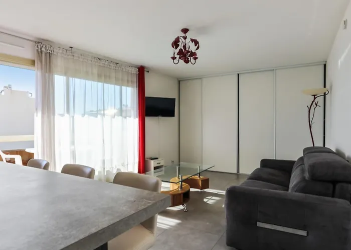 Bella - Welkeys 昂蒂布