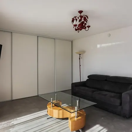 Bella - Welkeys شقة